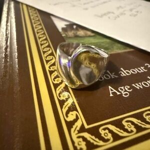 Elegant Sterling Silver Women's art deco Ring